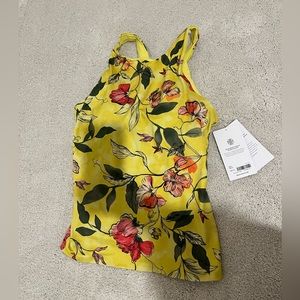New with tags, built in bra, beautiful yellow floral Athleta tank